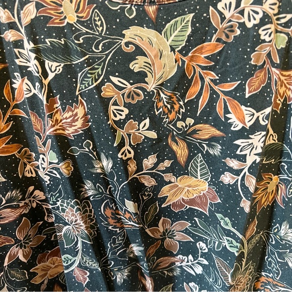 Christopher & Banks Teal Floral Top - Picture 2 of 4